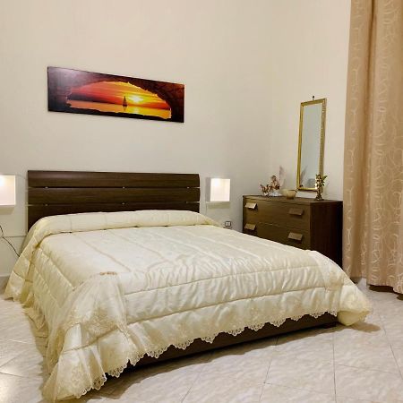 Monfenera Apartment 3 Palermo Luaran gambar