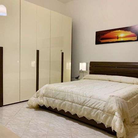 Monfenera Apartment 3 Palermo Luaran gambar